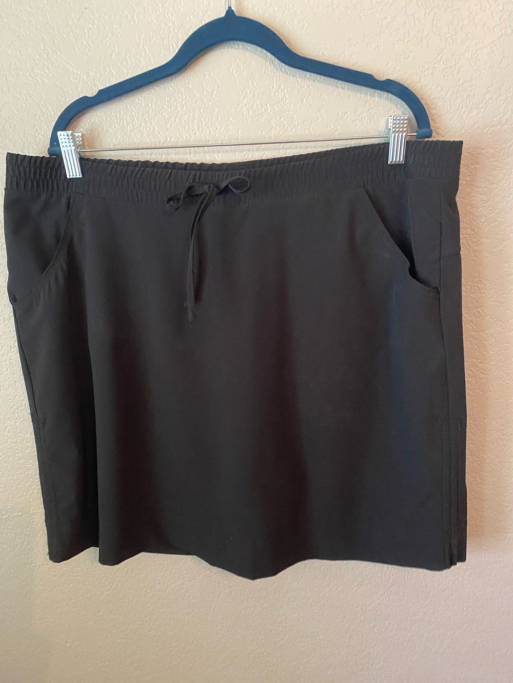 Lee Black Pull-On Skort with Drawstring sides. 2 pack!